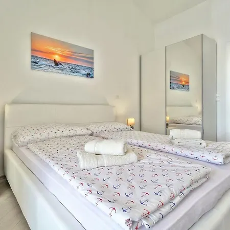 빌라 Exklusive 4-sterne-villa Mare - Wlan - Pool - Grill Plovanija